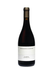 Laden Sie das Bild in den Galerie-Viewer, Weinkeller Hohenbrunn: Bilder einer Weinflasche von vorne vom Weingut Generazione Alessandro mit Croceferro Ätna D.O.C