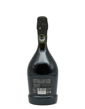 Laden Sie das Bild in den Galerie-Viewer, Weinkeller Hohenbrunn: Bild einer Weinflasche von Lebovitz mit Etikett vom Galpedar Mantonova DOP von hinten