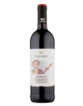 Laden Sie das Bild in den Galerie-Viewer, Weinkeller Hohenbrunn präsentiert eine Weinflasche mit Etikett von Galassi aus der Emilia Romagna mit Sangiovese Superiore D.O.C. von vorne