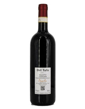 Laden Sie das Bild in den Galerie-Viewer, Weinkeller Hohenbrunn:  Weinflasche mit Rückenetikett von hinten mit Passola Dolcetto di Dogliani DOCG vom Weingut Del Tufo