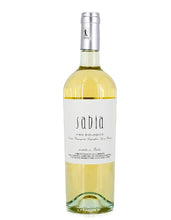 Laden Sie das Bild in den Galerie-Viewer, Weinkeller Hohenbrunn: Weinflasche mit Etikett von der Cantina Le Tende mit Sabia Bianco IGT von vorne