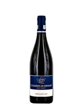 Laden Sie das Bild in den Galerie-Viewer, Weinkeller Hohenbrunn präsentiert eine Weinflasche von vorne mit Etikett vom Weingut Schlumberger-Bernhart aus dem Markgräfler Land in Baden mit Spätburgunder