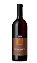 Laden Sie das Bild in den Galerie-Viewer, Weinkeller Hohenbrunn empfielt von der Kellerei Bozen in Südtirol: Merlot "Siebeneich" Riserva