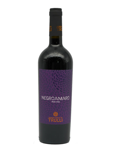 Weinkeller Hohenbrunn: Bild einer Weinflasche von vorne  mit Etikett von der Masseria Borgo dei Trulli mit Negroamaro