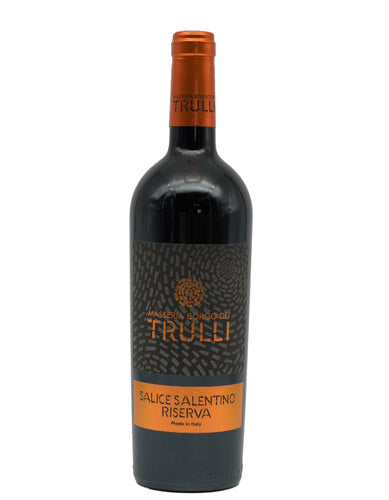 Weinkeller Hohenbrunn: Bild einer Weinflasche von vorne  mit Etikett von der Masseria Borgo dei Trulli mit Salice Salentino Riserva DOP
