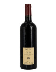 Weinkeller Hohenbrunn: Weinflasche von hinten mit Etikett vom Weingut Del Tufo mit Due Ceppi Rosso VDT