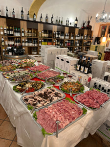Weinkeller Hohenbrunn: Bild vom italienische Vorspeisenbuffet