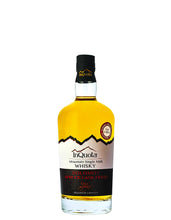 Laden Sie das Bild in den Galerie-Viewer, Der Weinkeller Hohenbrunn präsentiert von der Villa de Varda, einer Destillerie im Trentino, eine Flasche "In Quota" Single Mount Whisky Dolomiti Spruce Cask Finish.

